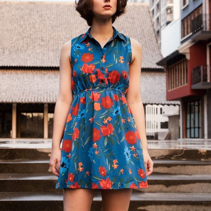 Customized Sleeveless Floral Pattern Dress Above Knee Length w/Stretchable Waist Design - Blue Floral